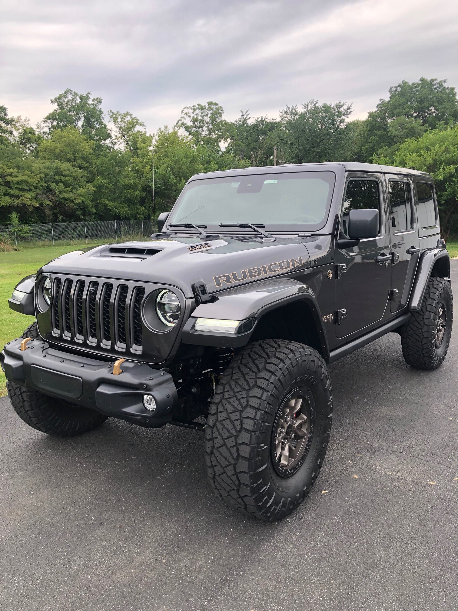 3.5 Inch Front Coil Springs 07-18 JK Or Wrangler 3.5 Inch Front Coil Springs 2018  JL Or Wrangler 2.5 Inch Front Coil Springs 20-23 JL Or Wrangler 2.5 Inch Front Coil Springs 21  JL 392 Or Gladiator 2.5 Inch Front Coil Springs 20  JT