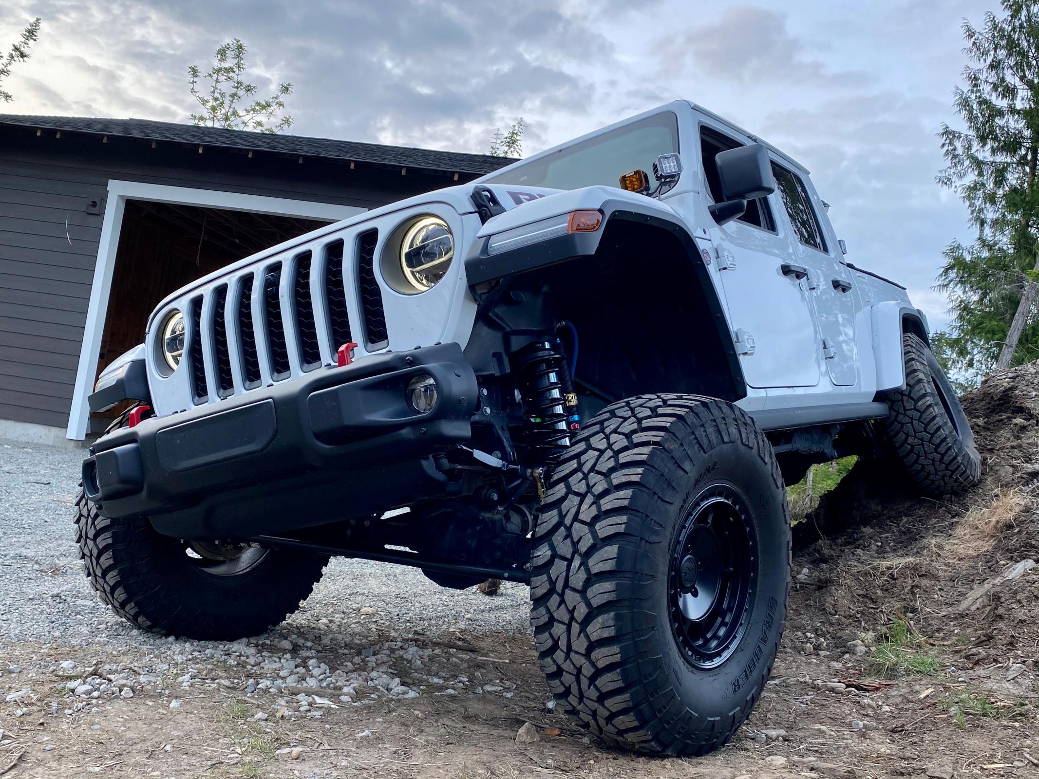 Jeep Gladiator 3.5 Inch Premium Lift Kit 2020  JT Clayton Off Road
