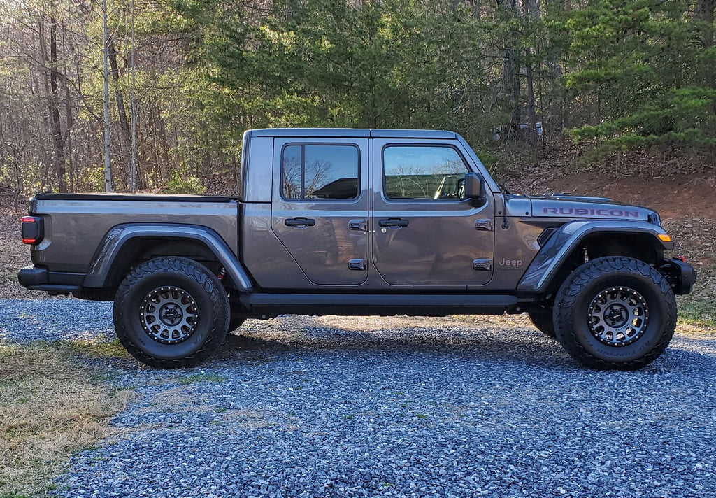 Jeep Gladiator 1.5 Inch Leveling Kit 2020  JT Clayton Off Road