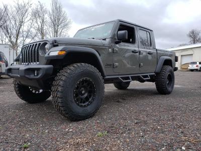 Jeep Gladiator 2.5 Inch Ride Right  Lift Kit 2020  JT Clayton Off Road