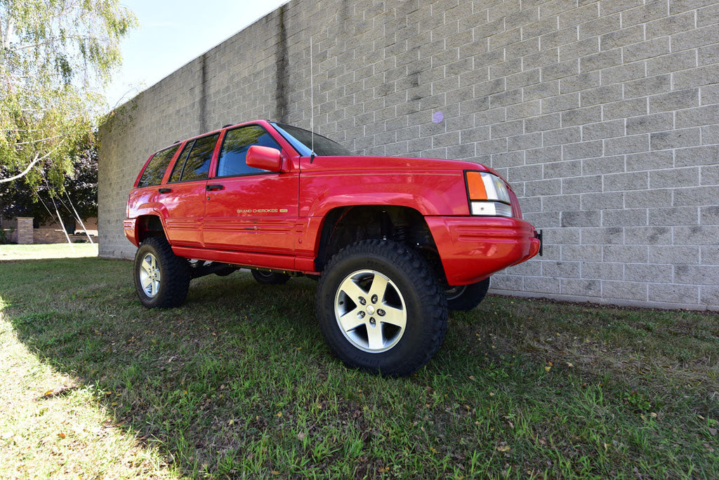 Jeep Grand Cherokee 7.0 Inch Pro Series 3 Link Long Arm Lift Kit 1996-1998 ZJ Clayton Off Road